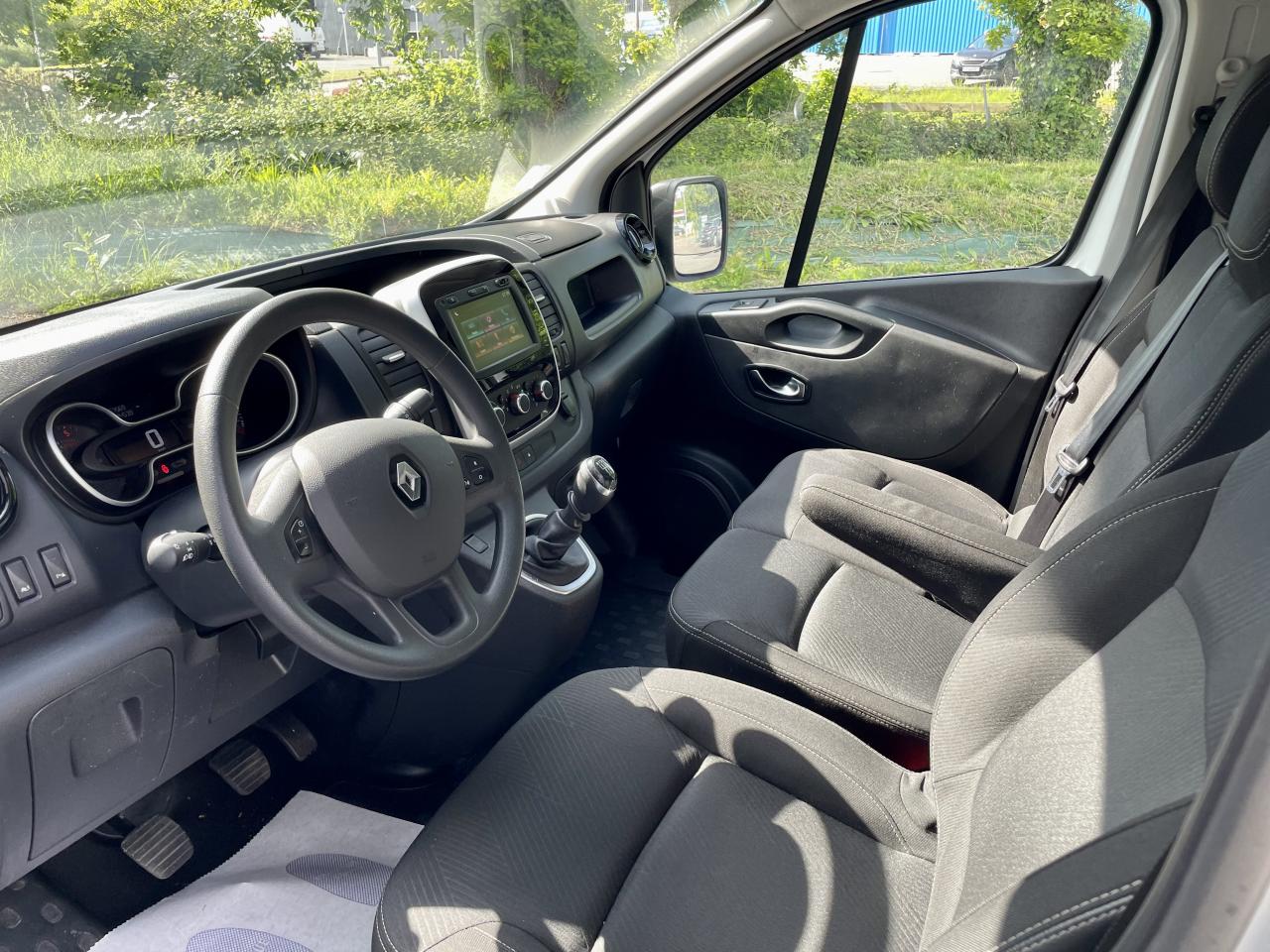 RENAULT TRAFIC II GRAND CONFORT PACK EXTRA L2H1